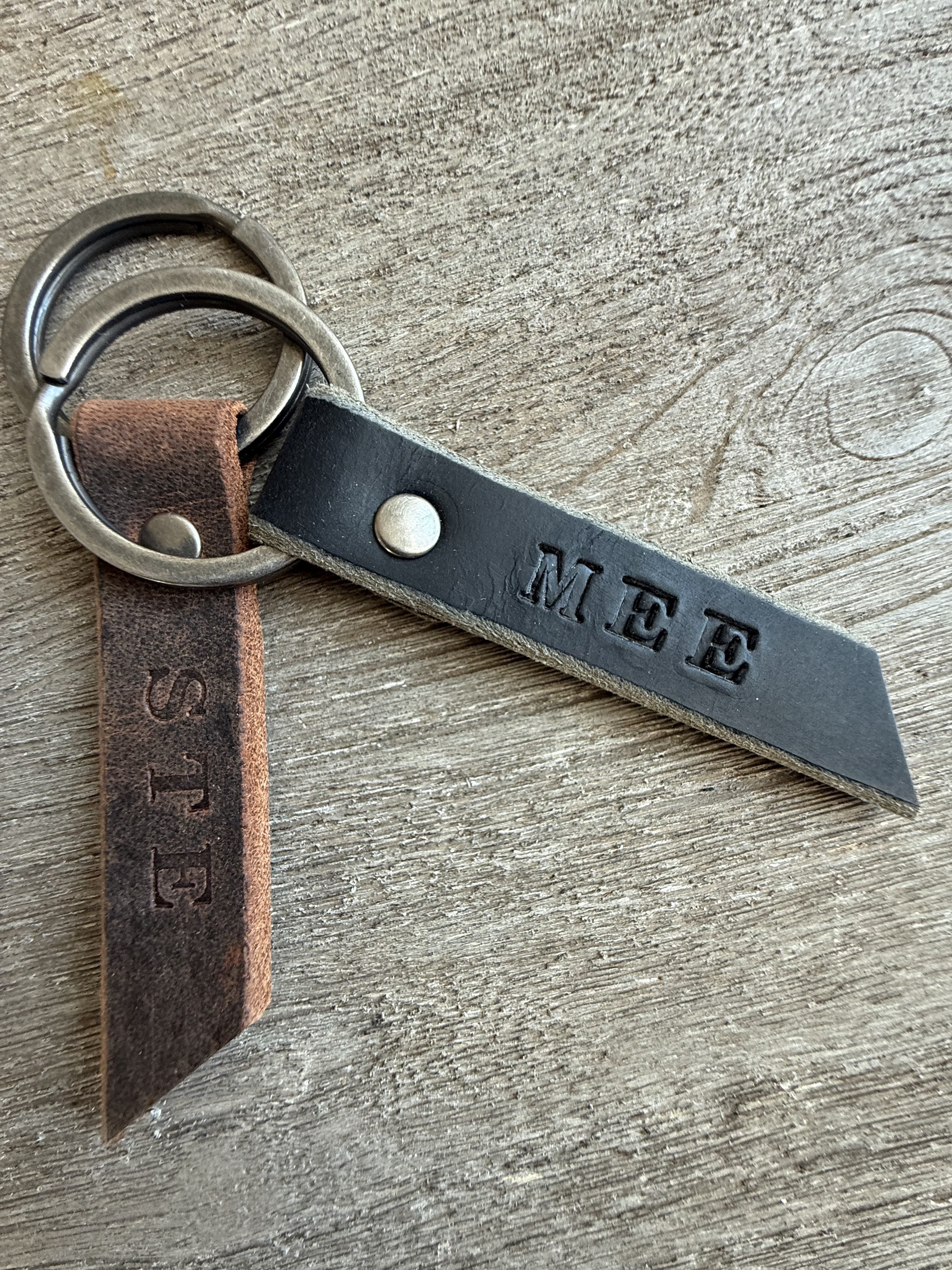 Simple Key Fob with Optional Personalization – Wasatch Leather