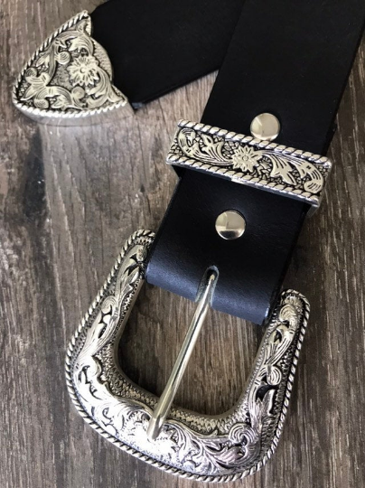 Leather Belt with Antique Silver Western Floral Buckle Set (1.5-inch width)
