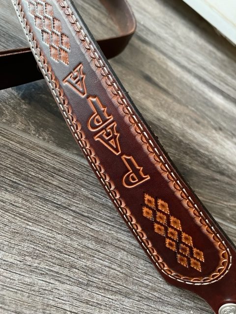Venom Rifle Sling, Southwestern Hand-Tooling, Two-Tone Brown
