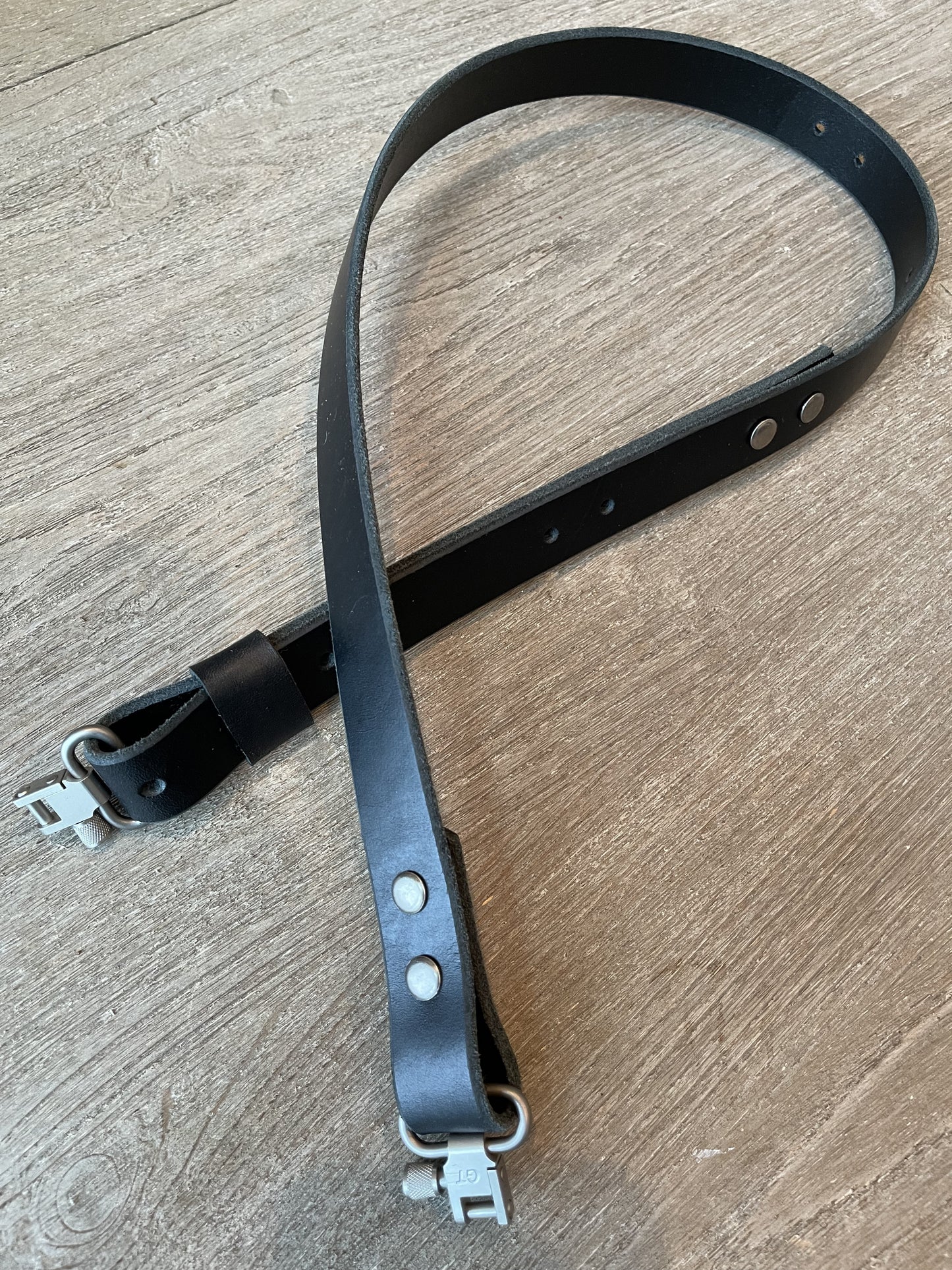 Rugged Leather Rifle Strap, 1.0- or 1.25-inch, Double Chicago Screws, Brown or Black