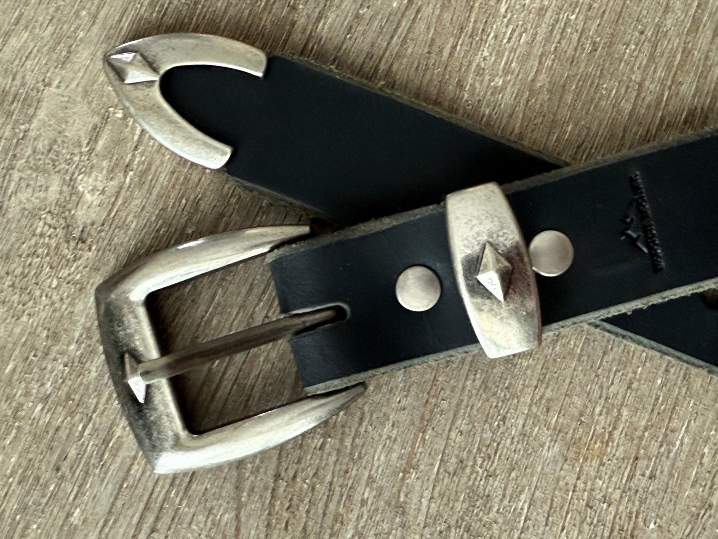 Rugged Leather Belt with Antique Nickel Buckle Set