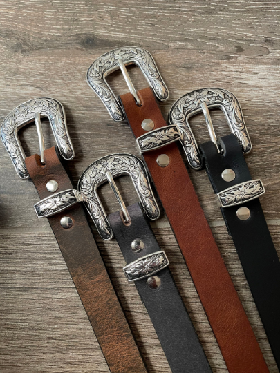 Leather Belt with Antique Silver Western Floral Buckle Set (1-inch Width)