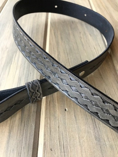 Hand-tooled rifle sling (gun-sling), finished in antique smoke (gray)