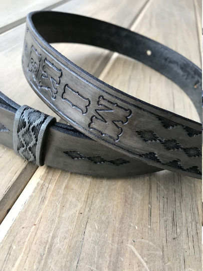 Hand-tooled rifle sling (gun-sling), finished in antique smoke (gray)